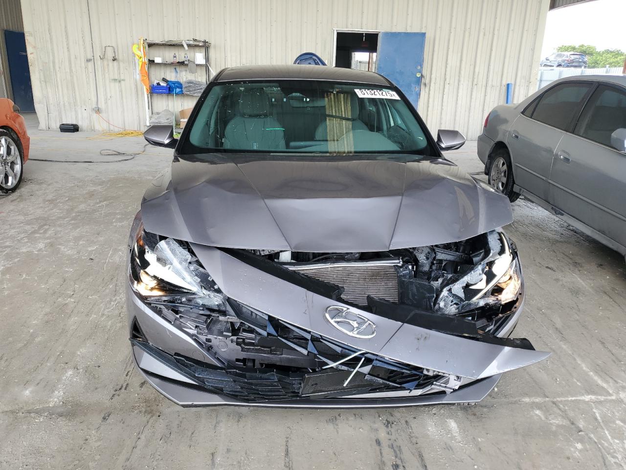 Hyundai ELANTRA Sel Image 4