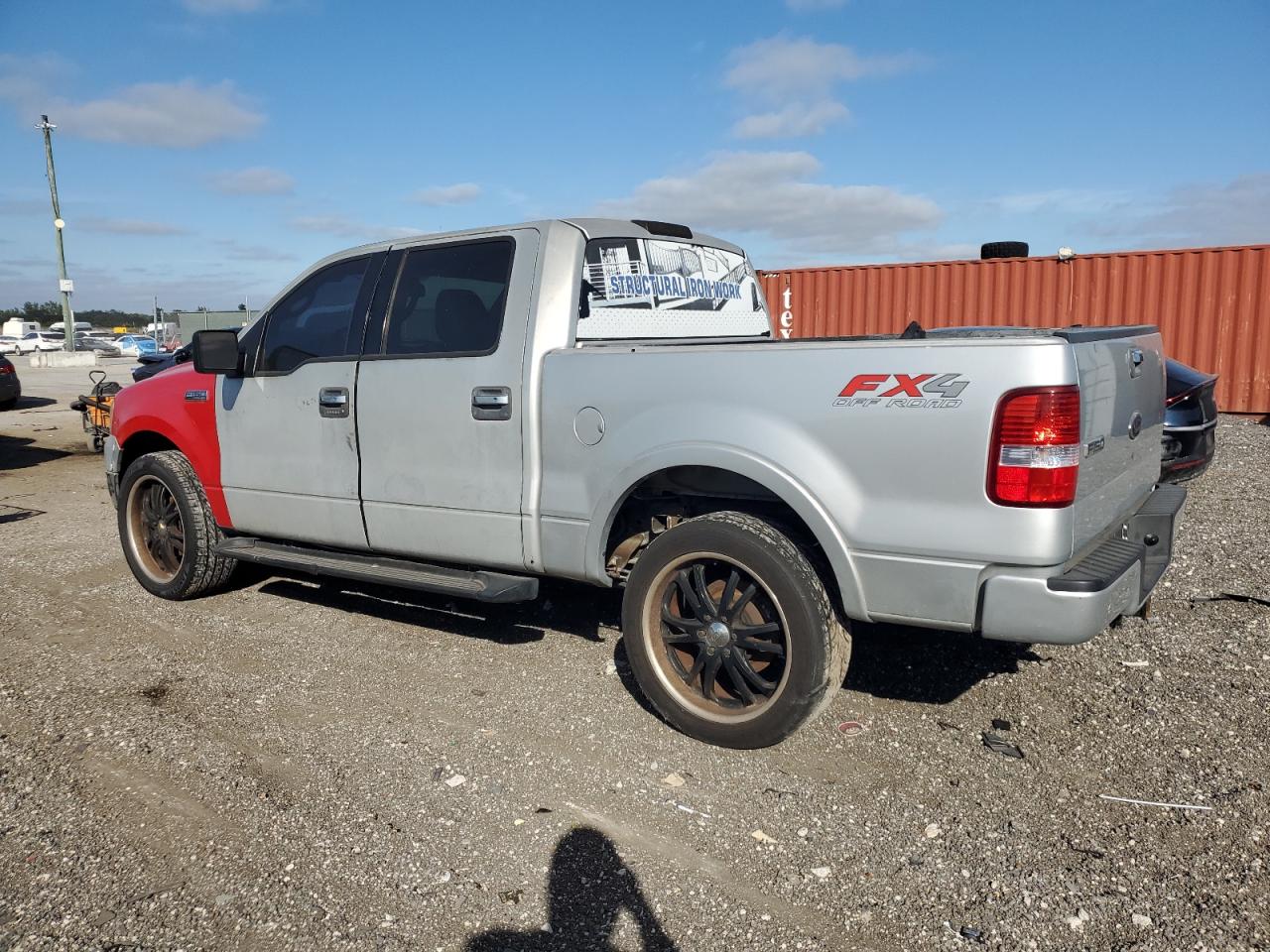 Ford F-150 Supercrew Image 2
