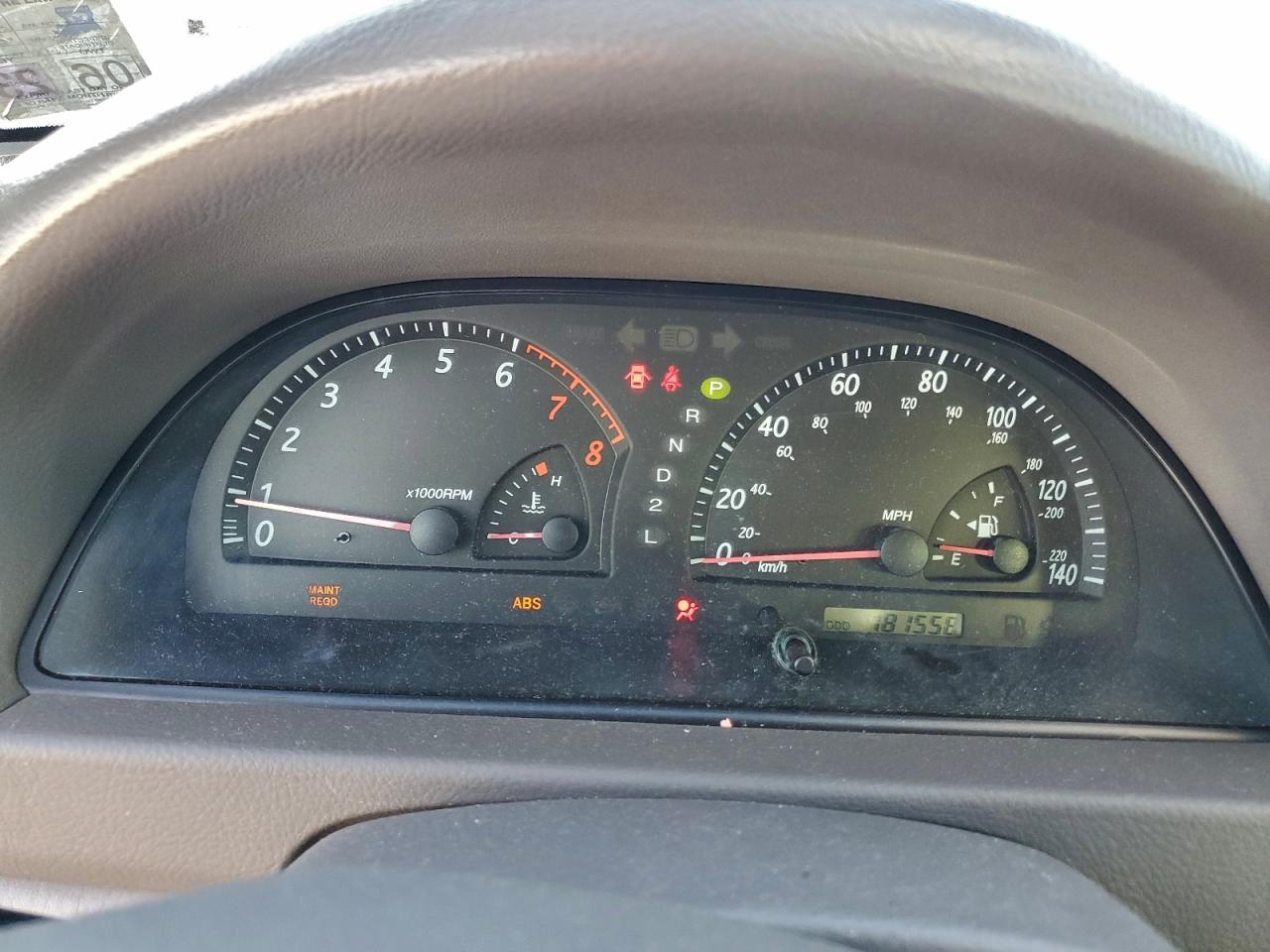 Toyota Camry Le Image 5