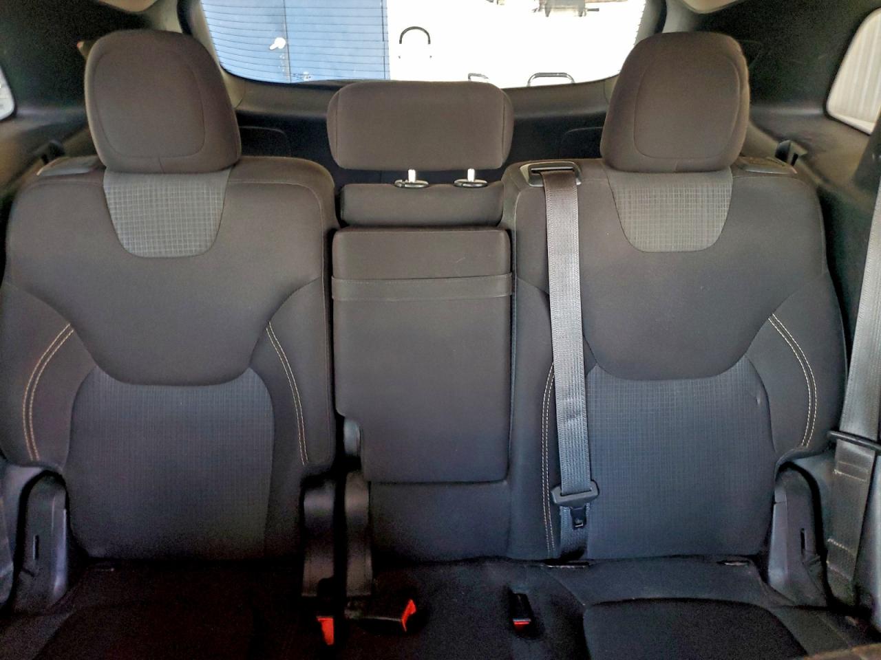 Jeep Grand Cherokee Latitude Image 9