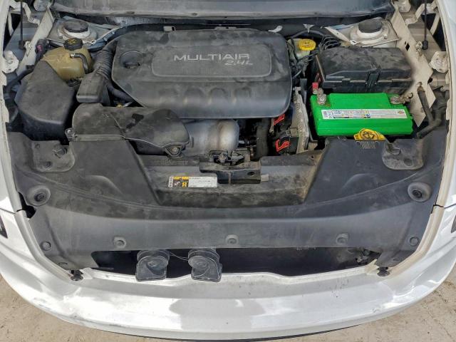 Jeep Grand Cherokee Latitude Image 11