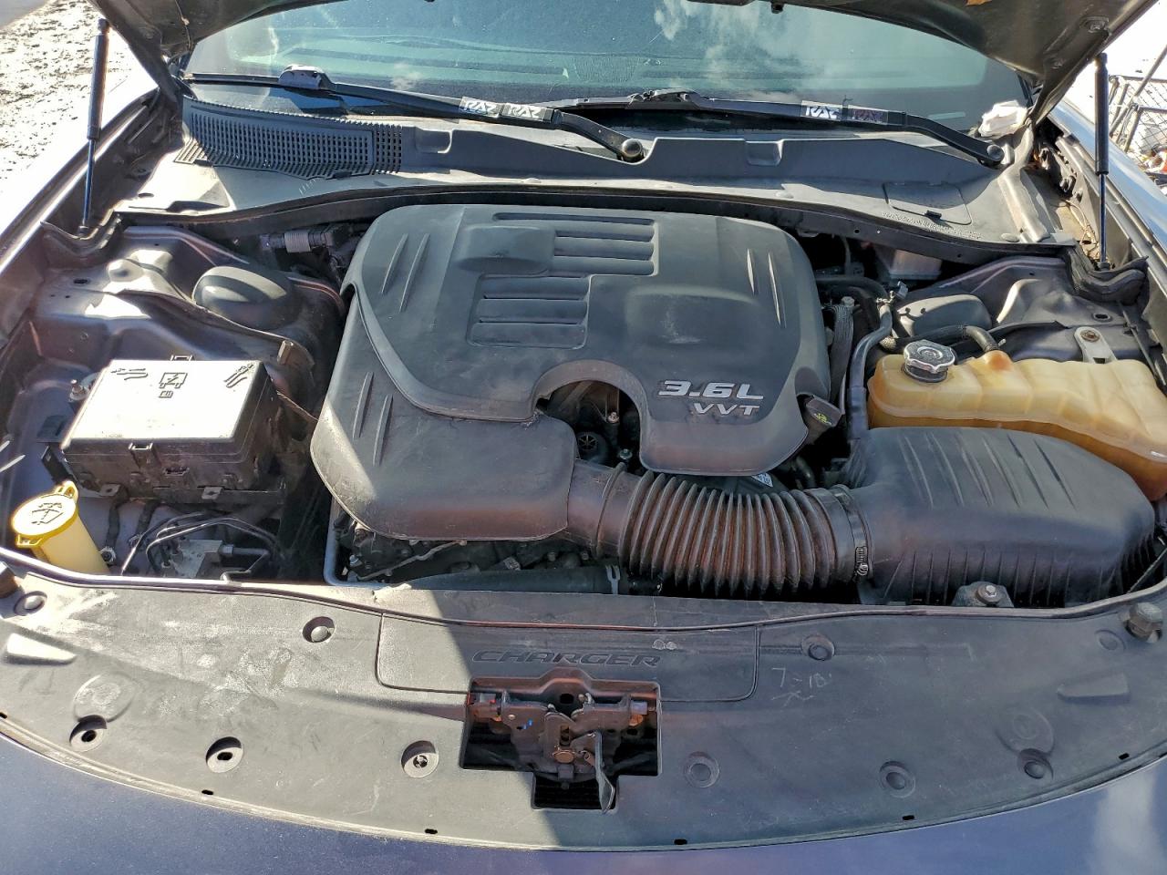 Dodge Charger Sxt Image 11