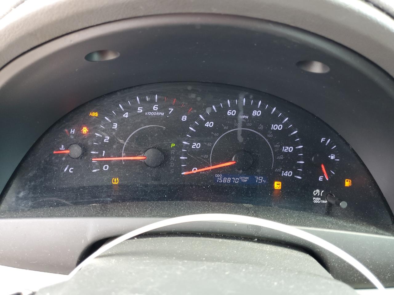 Toyota Camry Base Image 7