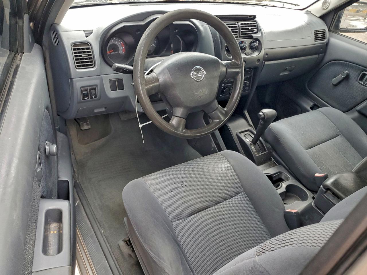 Nissan Frontier King Cab Xe Image 8