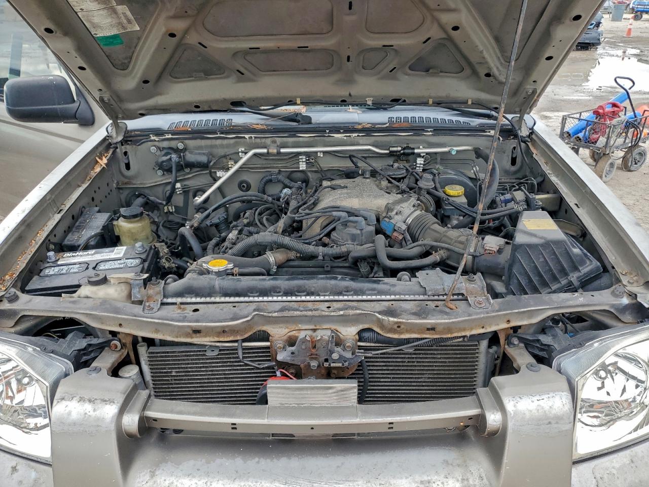 Nissan Frontier King Cab Xe Image 3