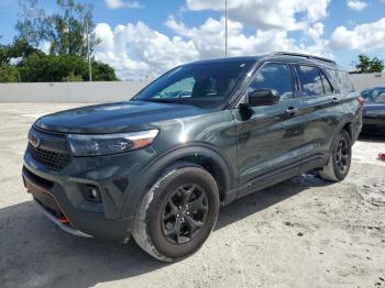  Salvage Ford Explorer