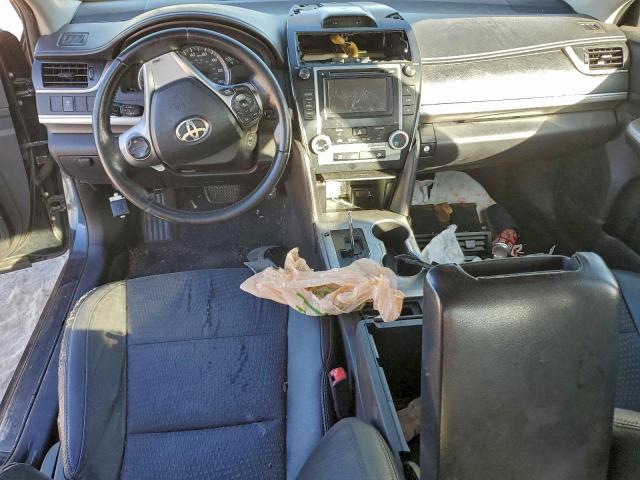 Toyota Camry Base Image 12