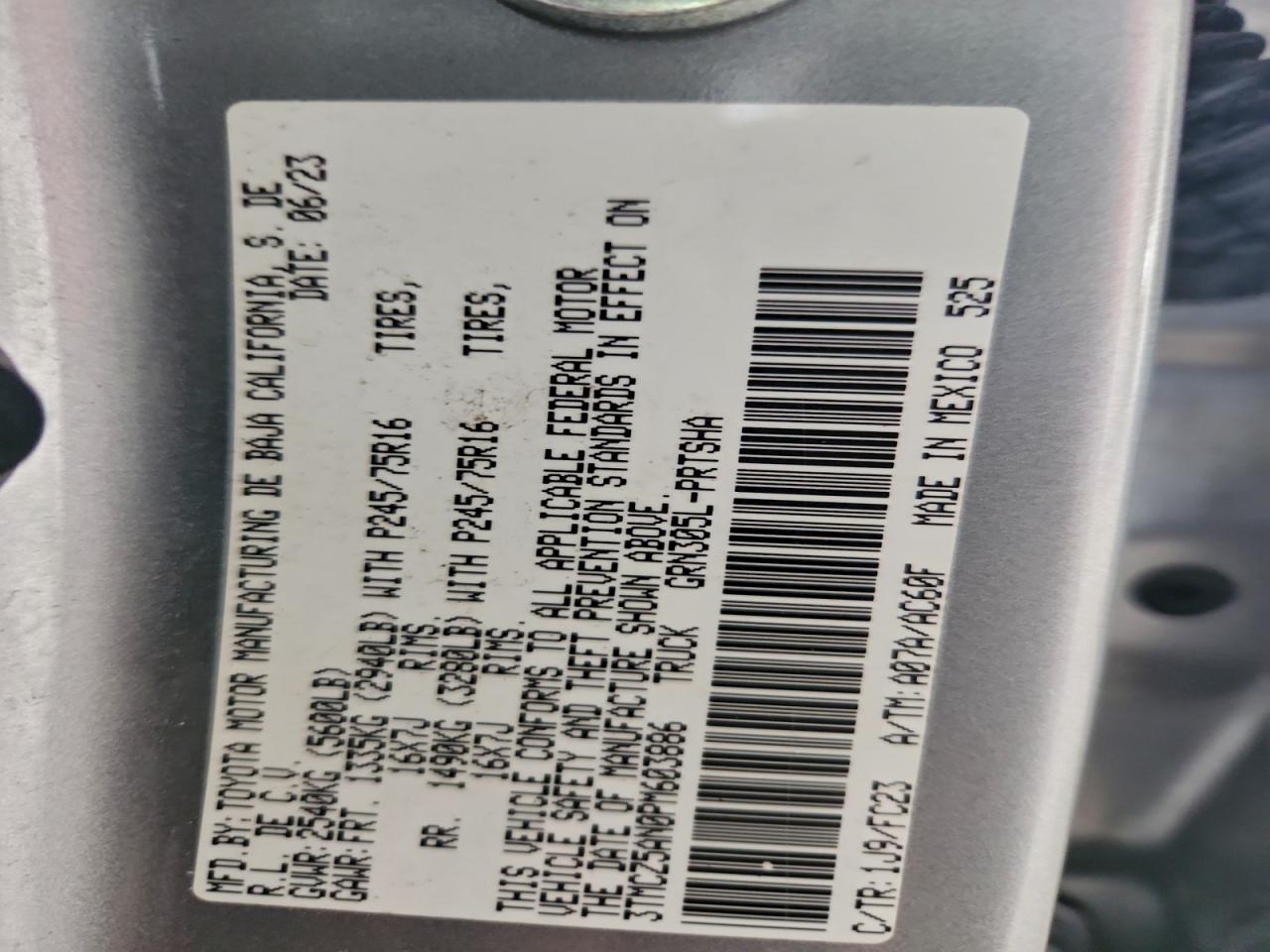 Toyota Tacoma Double Cab Image 8