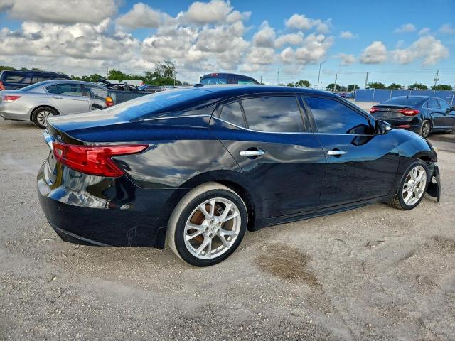 Nissan Maxima 3.5s Image 3