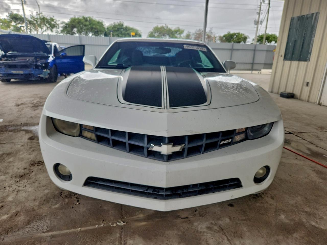 Chevrolet Camaro Lt Image 11