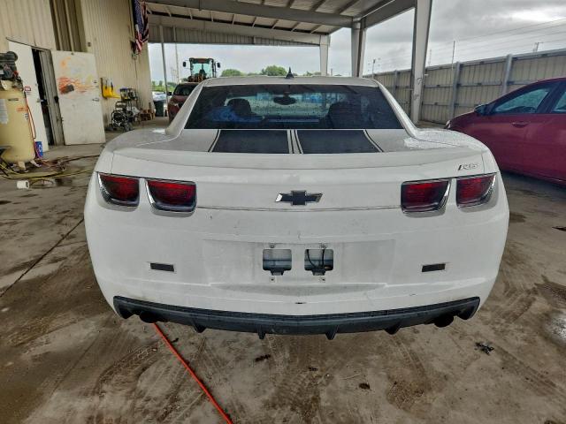 Chevrolet Camaro Lt Image 5