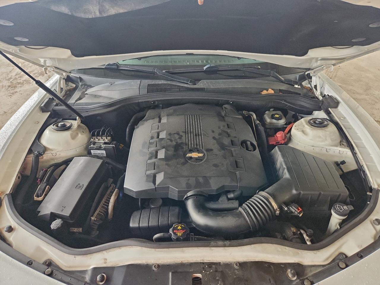 Chevrolet Camaro Lt Image 10