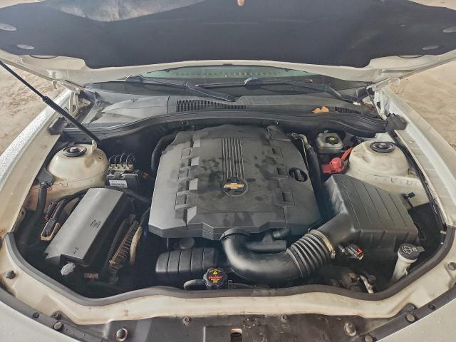 Chevrolet Camaro Lt Image 10