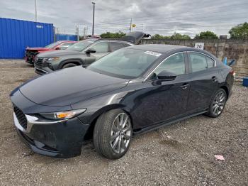  Salvage Mazda 3