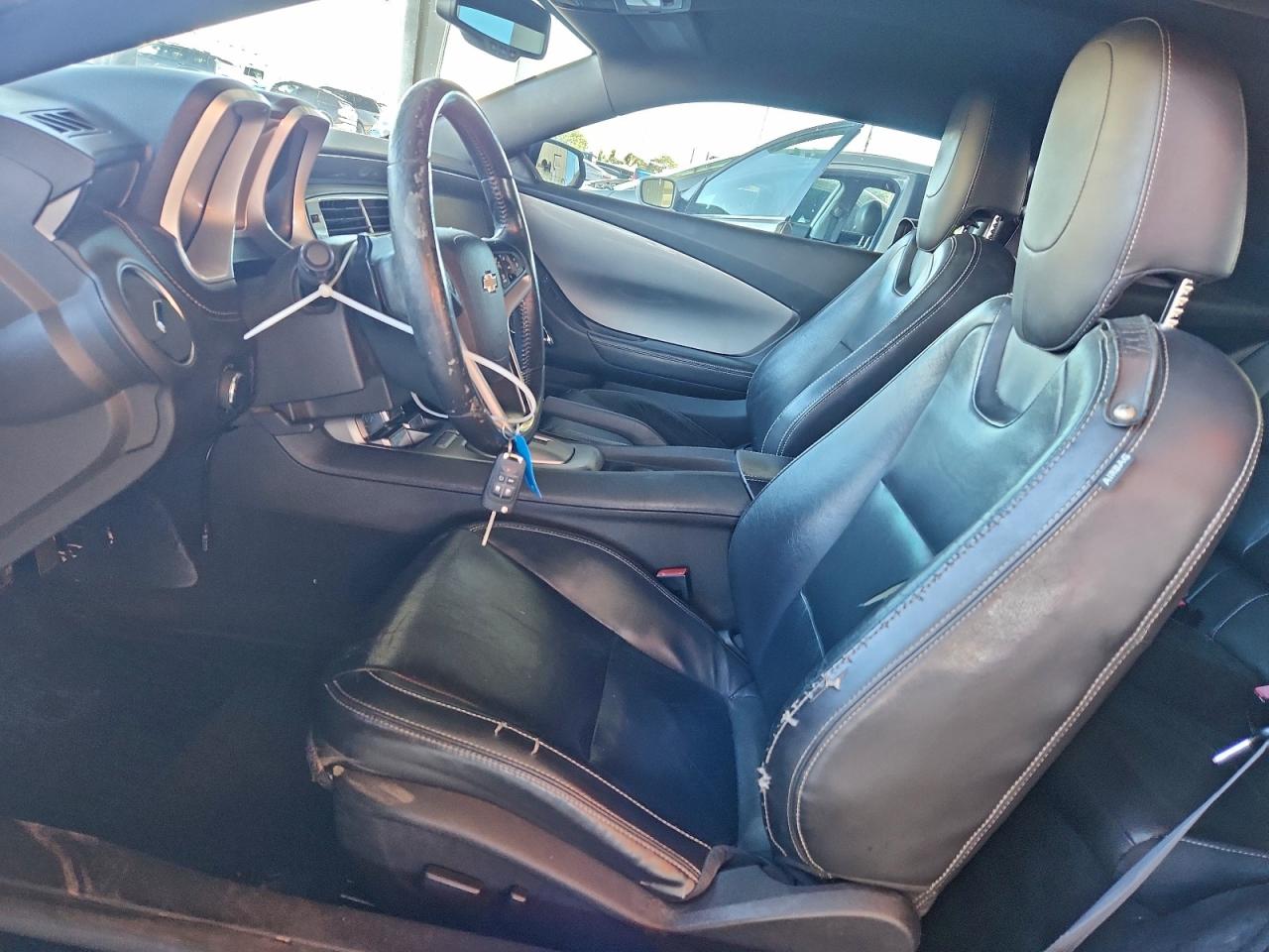 Chevrolet Camaro Lt Image 10