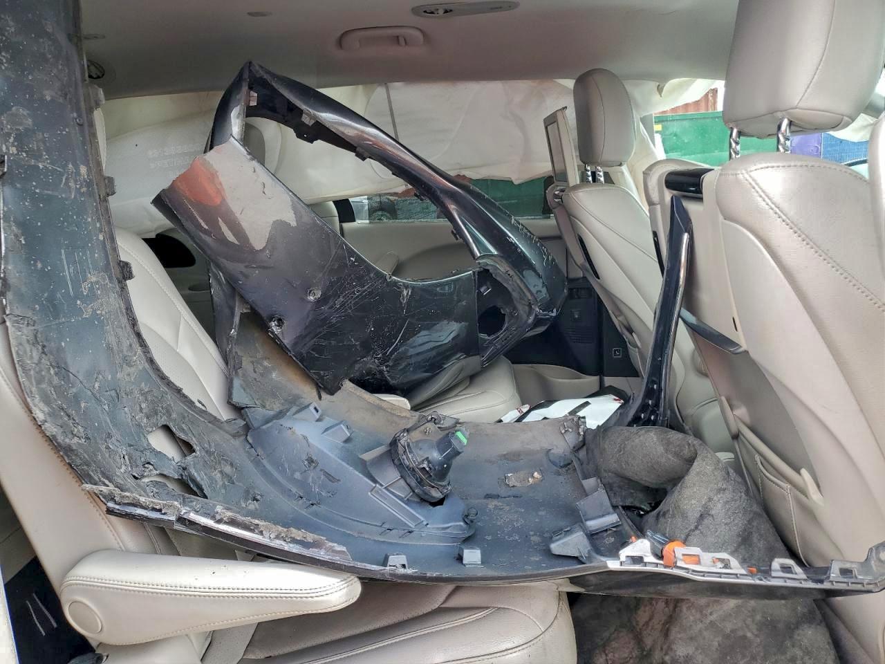 Chrysler Pacifica Touring L Plus Image 11