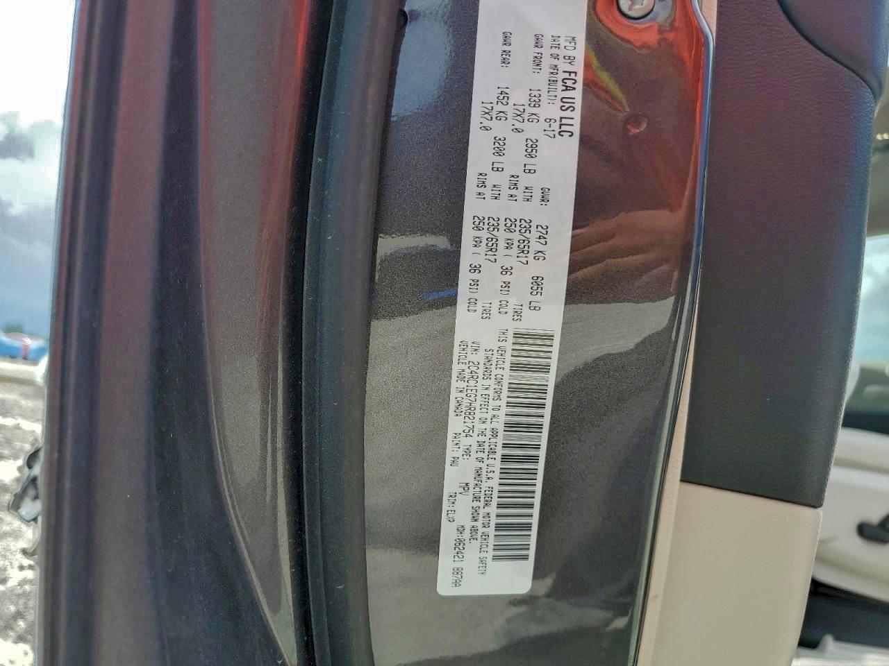 Chrysler Pacifica Touring L Plus Image 9