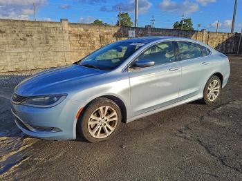  Salvage Chrysler 200