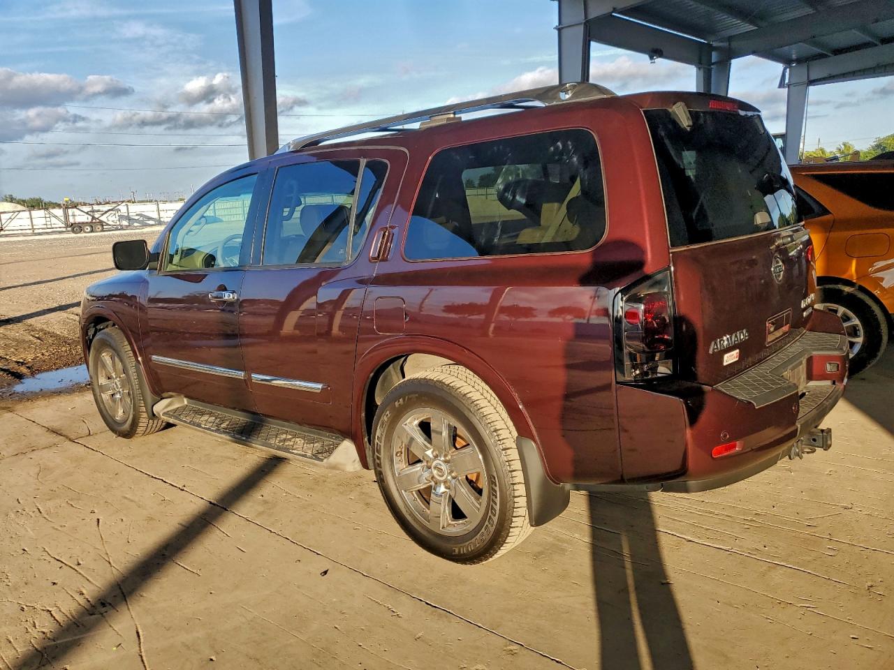 Nissan Armada Platinum Image 2