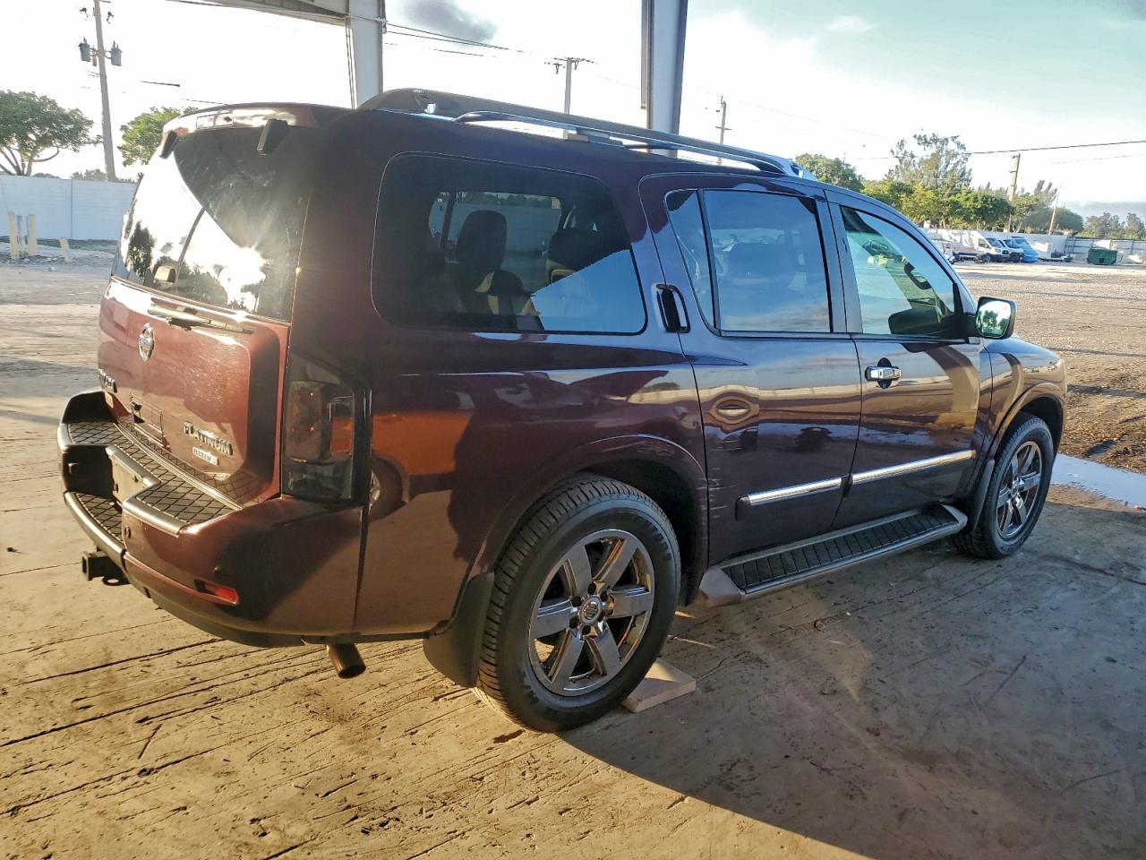 Nissan Armada Platinum Image 5