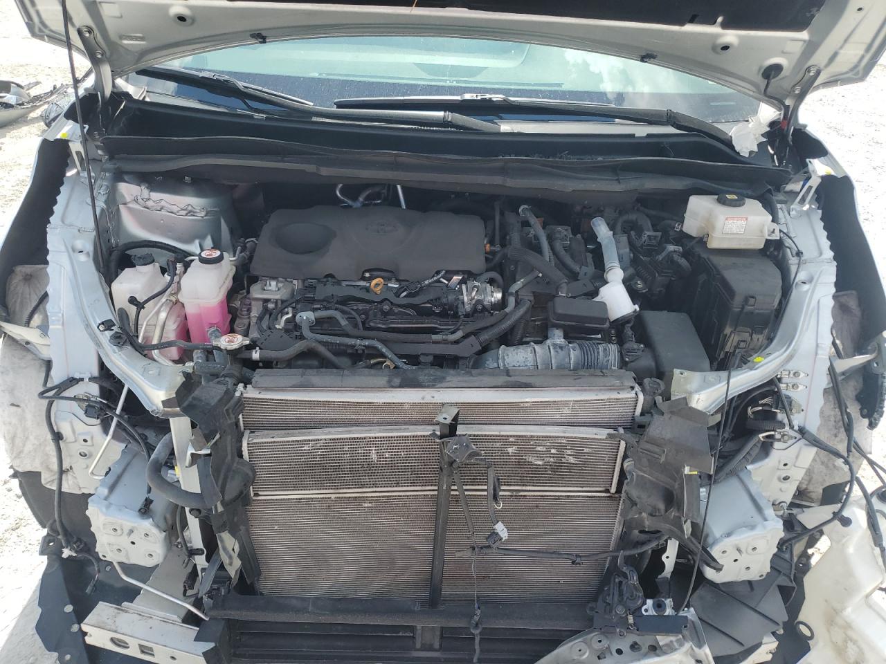 Toyota Sienna Le Image 9