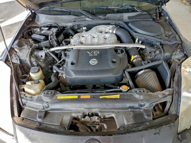 Nissan 350Z Coupe Image 10