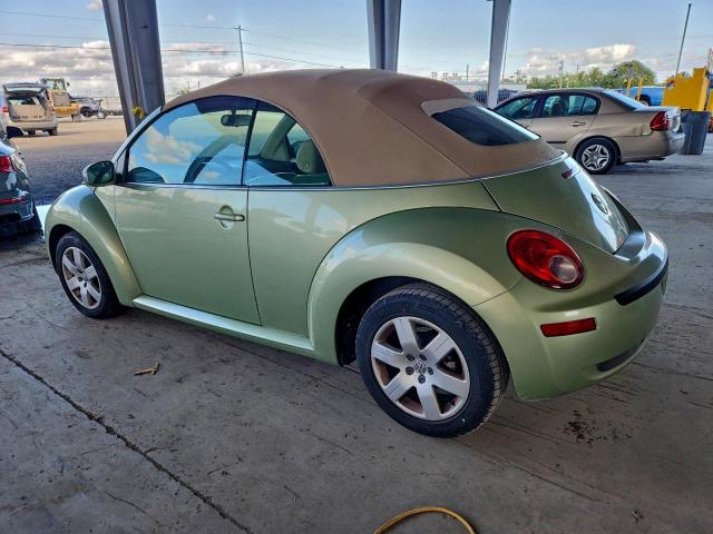 Volkswagen Beetle Convertible Option Package 1 Image 2