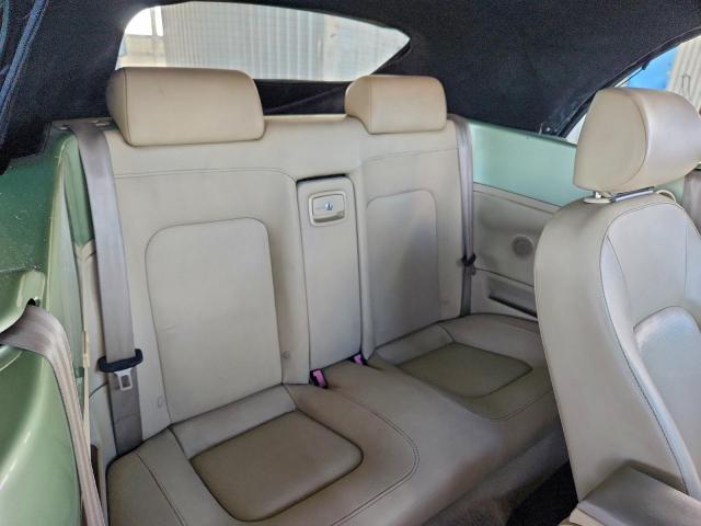 Volkswagen Beetle Convertible Option Package 1 Image 10