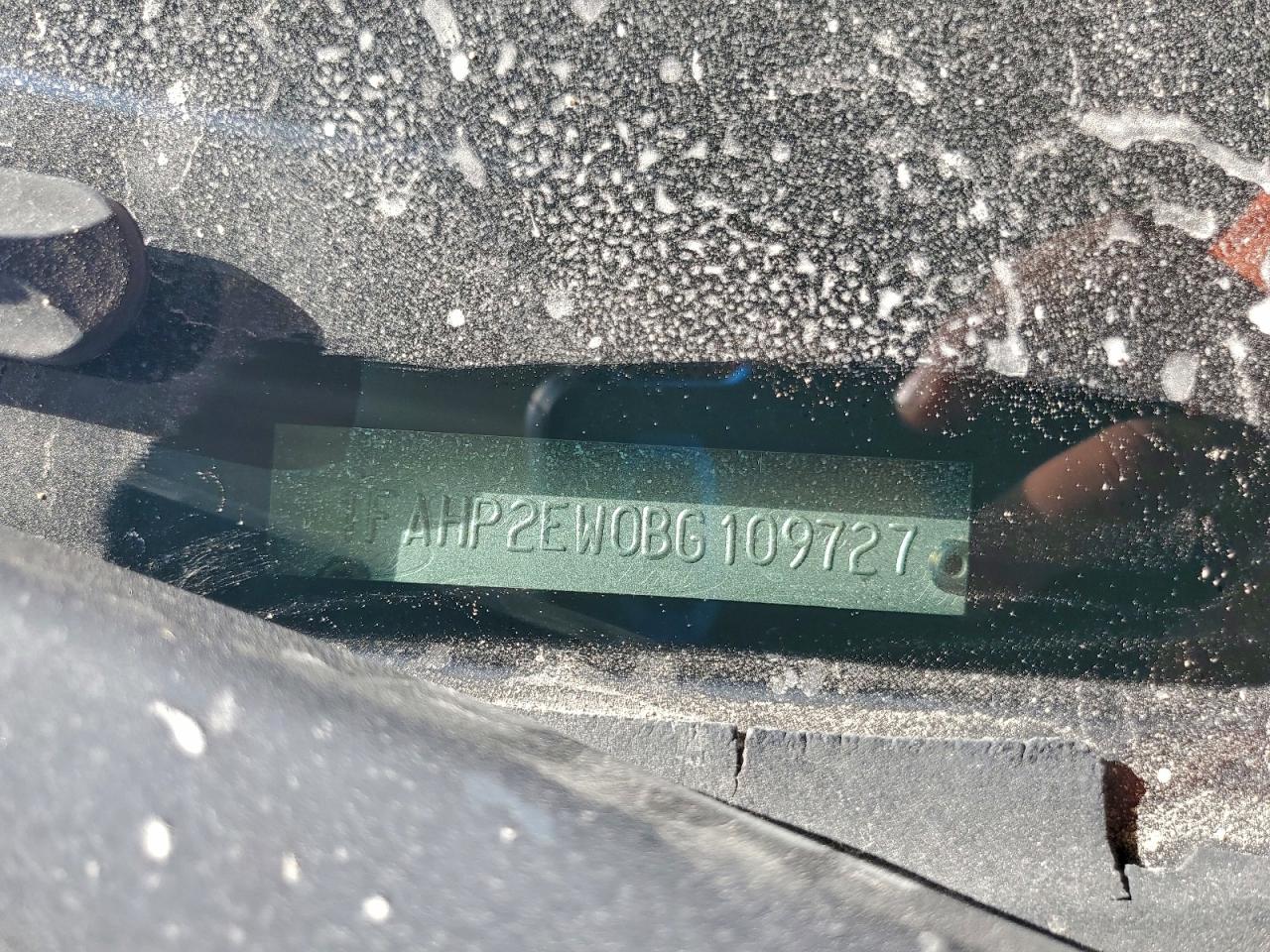 Ford Taurus Sel Image 8