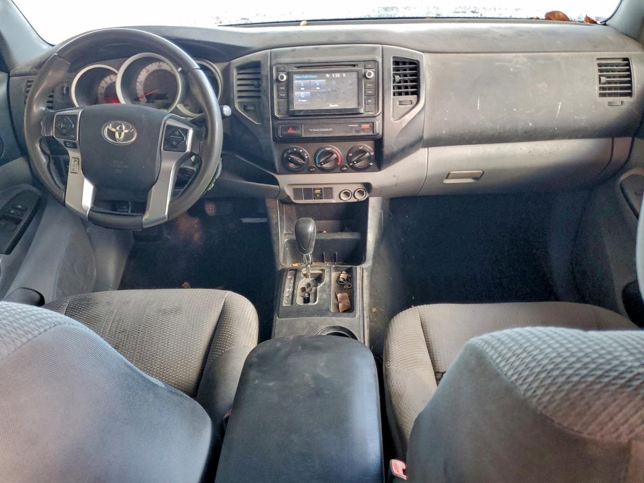 Toyota Tacoma Access Cab Image 9