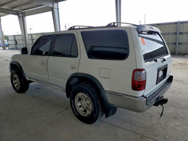 Toyota 4Runner Sr5 Image 2