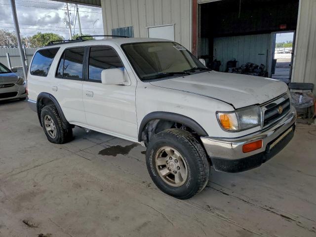 Toyota 4Runner Sr5 Image 3