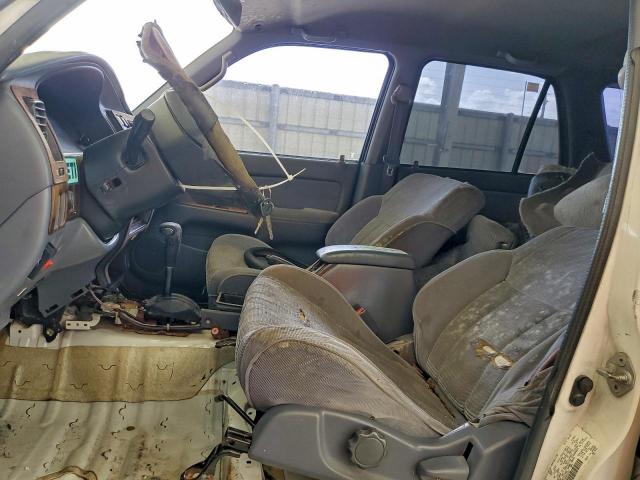 Toyota 4Runner Sr5 Image 6