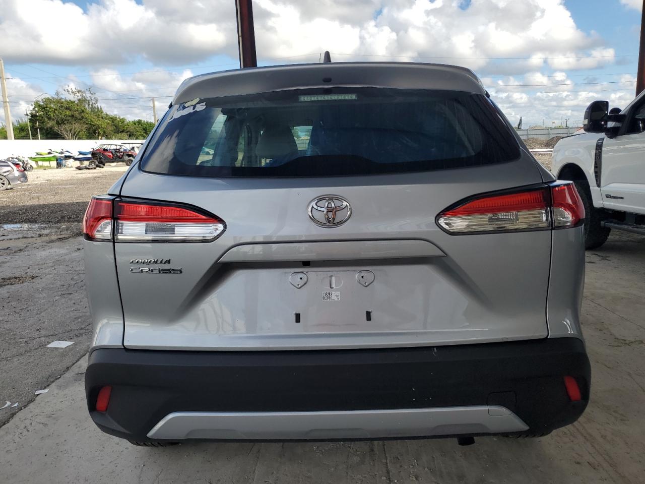 Toyota Corolla L Image 4