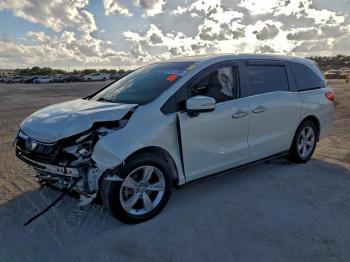  Salvage Honda Odyssey