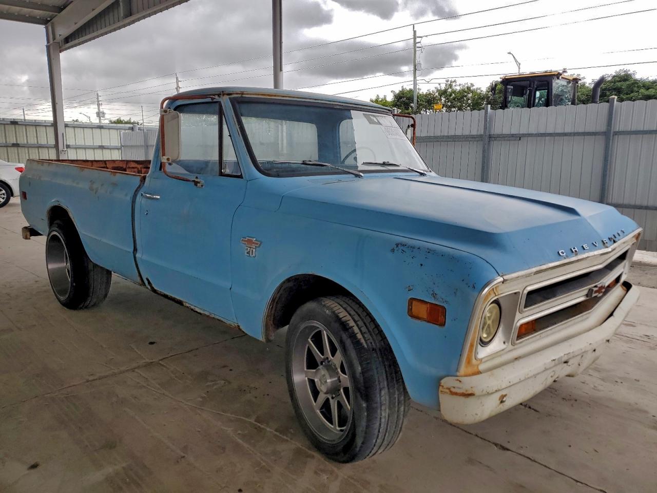 Chevrolet C20 Image 11