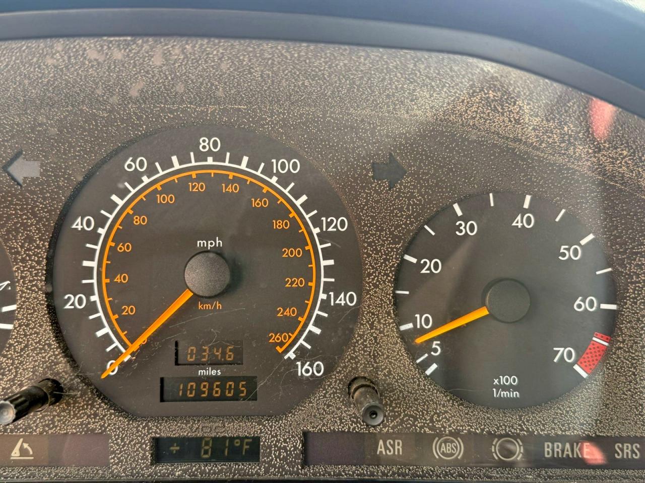 Mercedes-Benz S-Class 320 Image 8