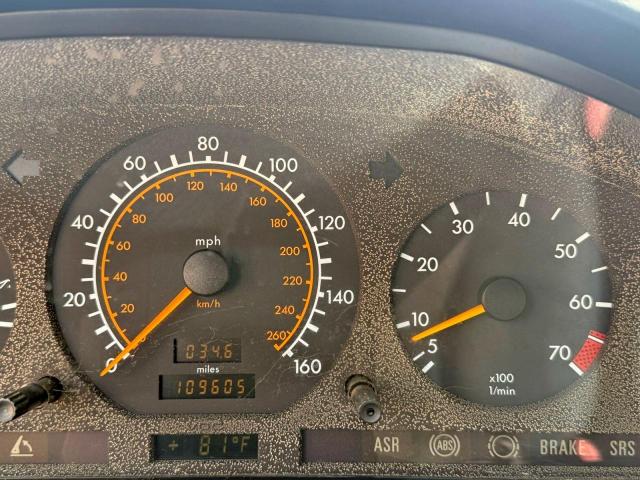 Mercedes-Benz S-Class 320 Image 8