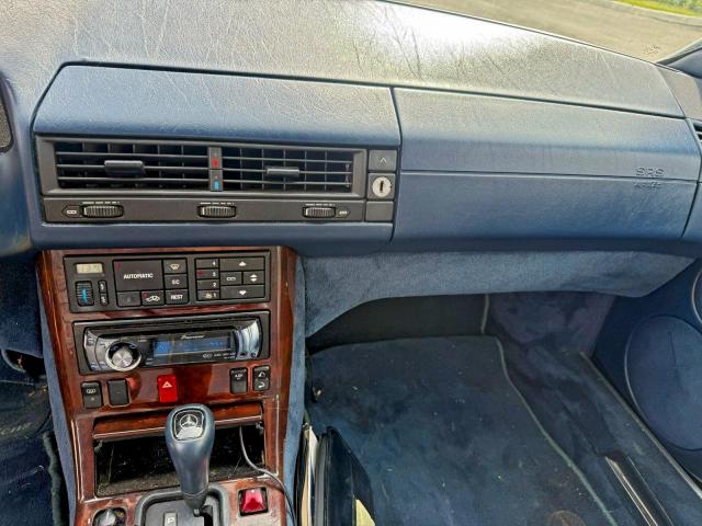 Mercedes-Benz S-Class 320 Image 9