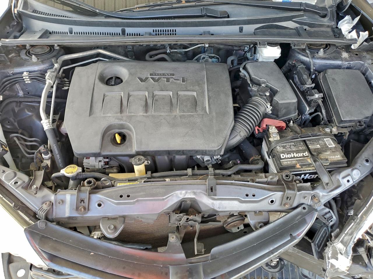 Toyota Corolla L Image 11