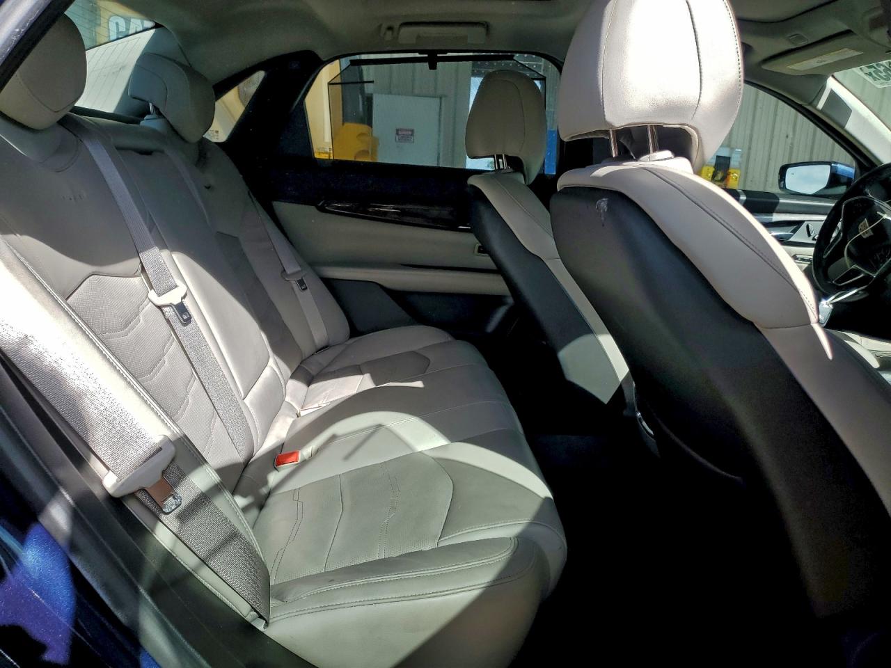 Cadillac CT6 Premium Image 12