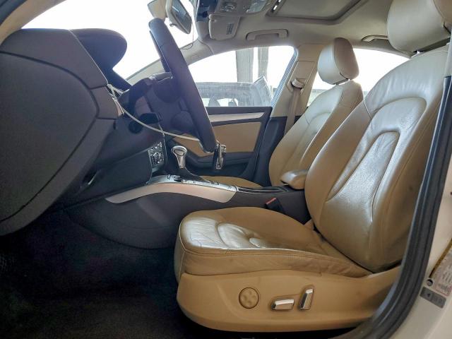 Audi A4 Premium Image 11