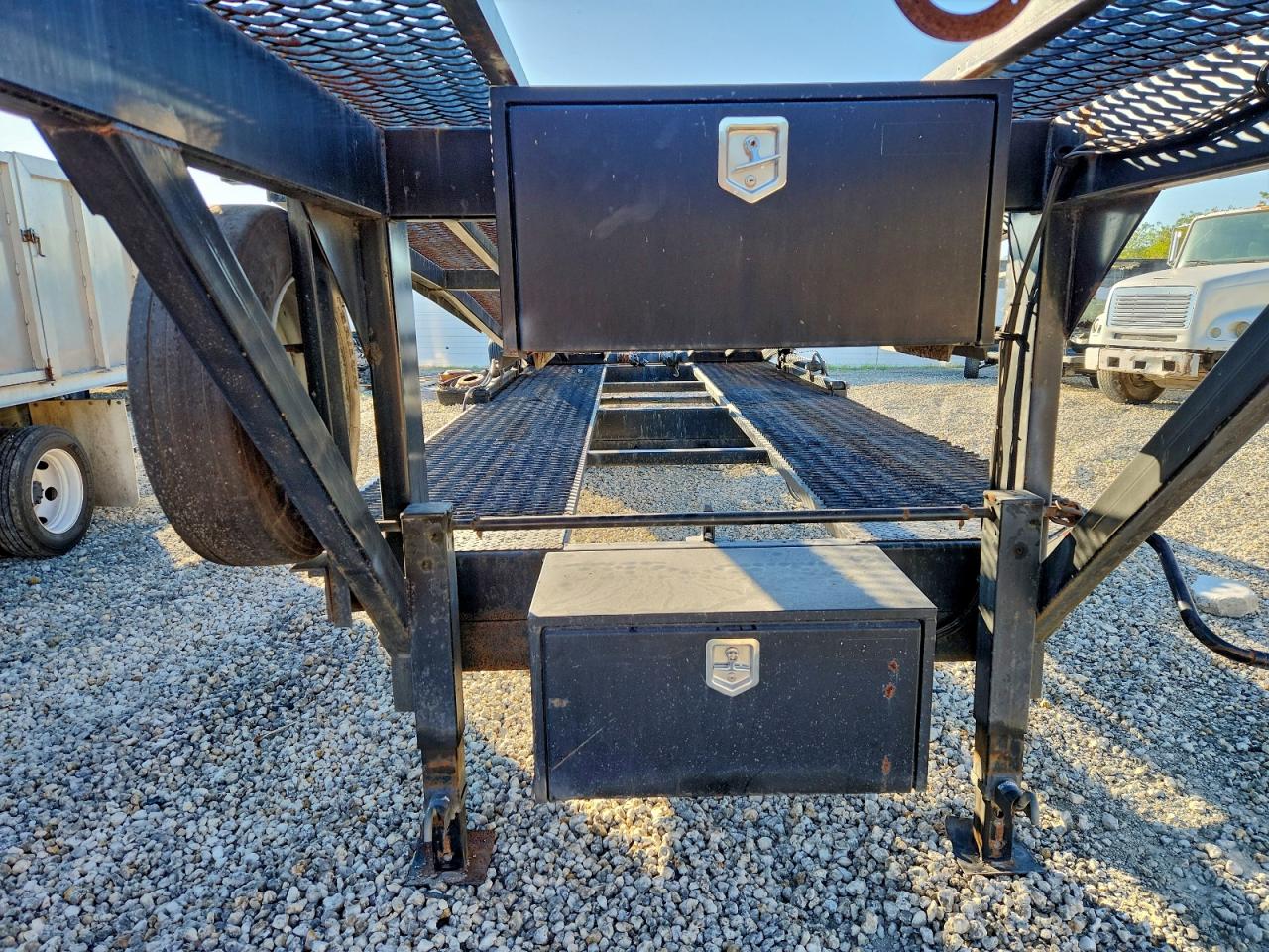 Kaufman Other Image 6