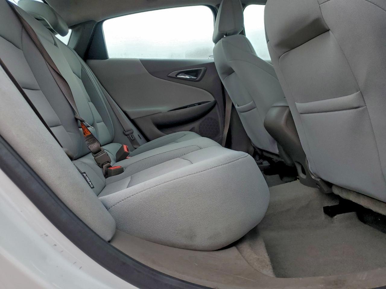 Chevrolet Malibu Ls Image 7