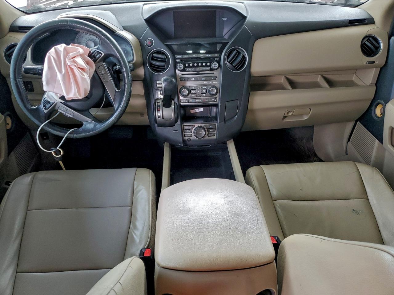 Honda Pilot Touring Image 6