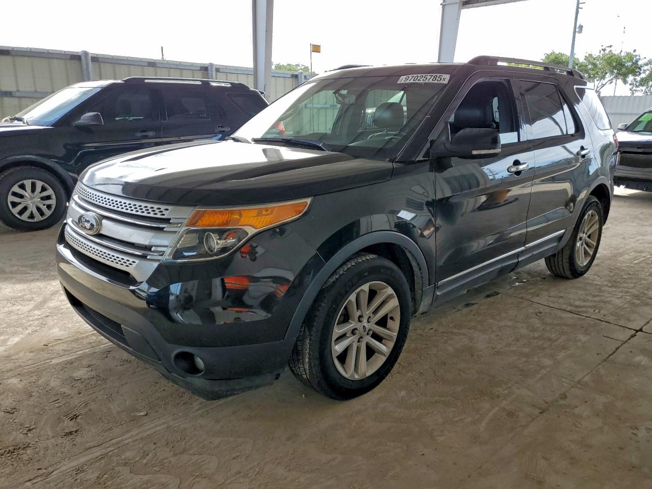 Ford Explorer Xlt Image 1