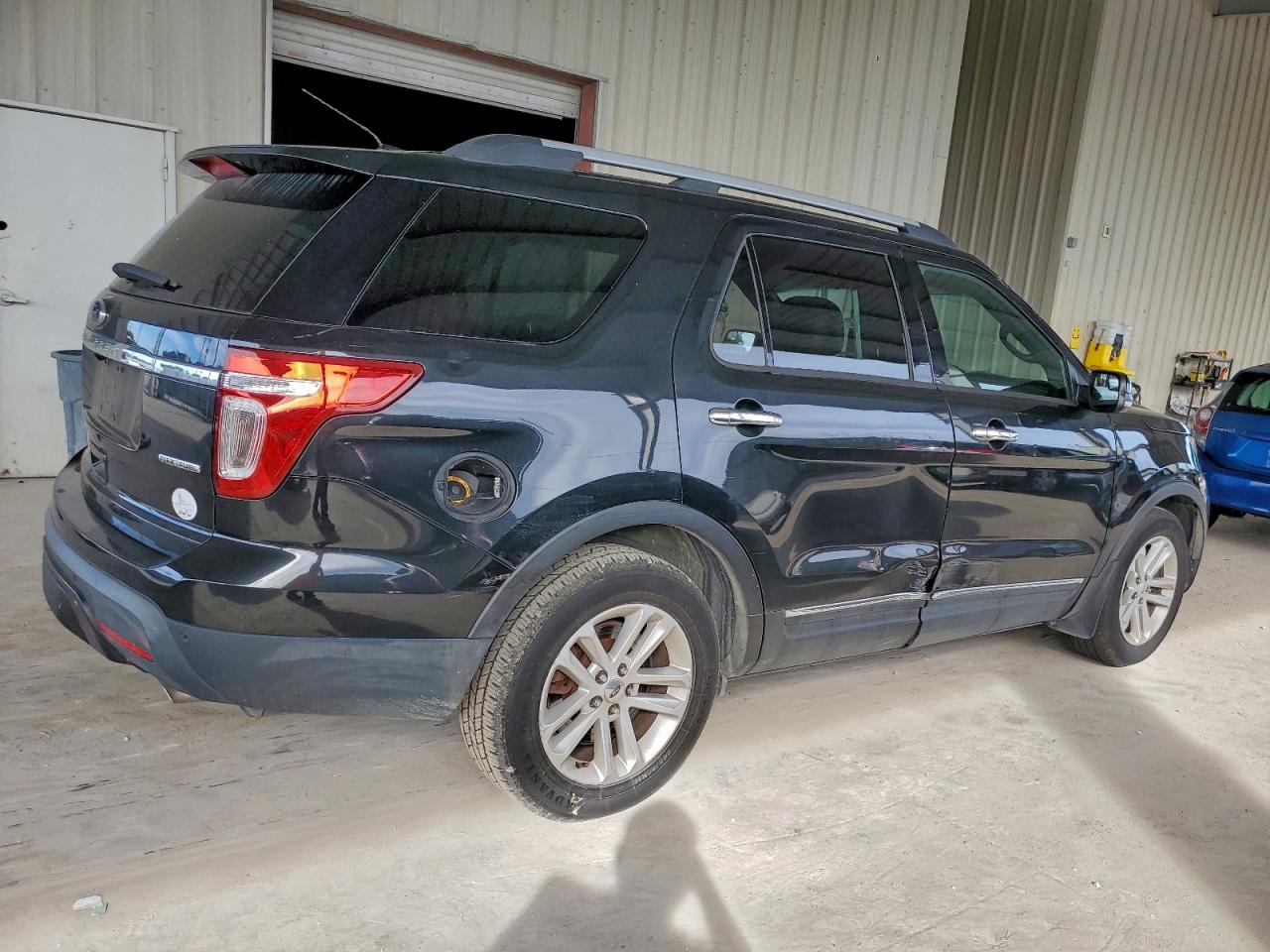 Ford Explorer Xlt Image 3