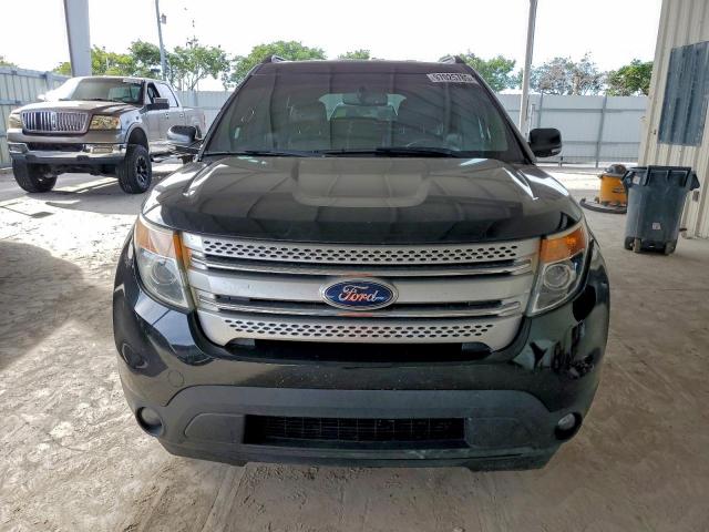 Ford Explorer Xlt Image 2