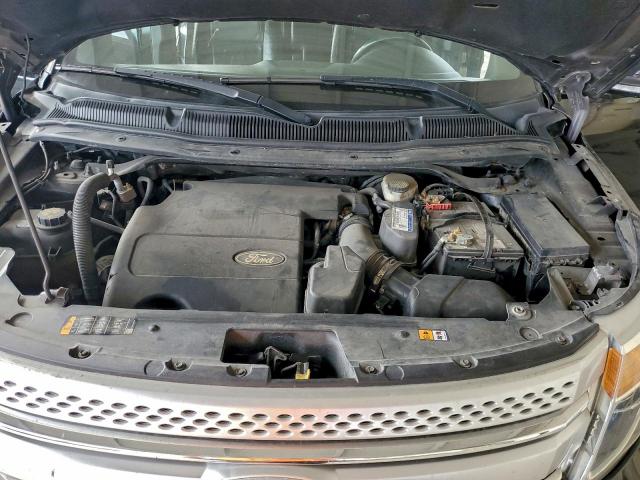 Ford Explorer Xlt Image 9