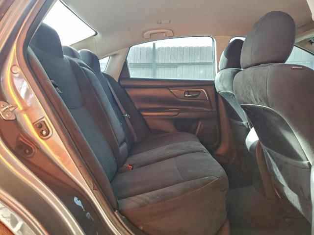 Nissan Altima 2.5 Image 12